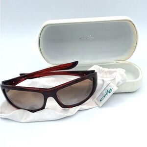 Oakley DISOBEY Tortoise Shell Frame Sunglasses w/ Case & Microfiber Cleaning Bag